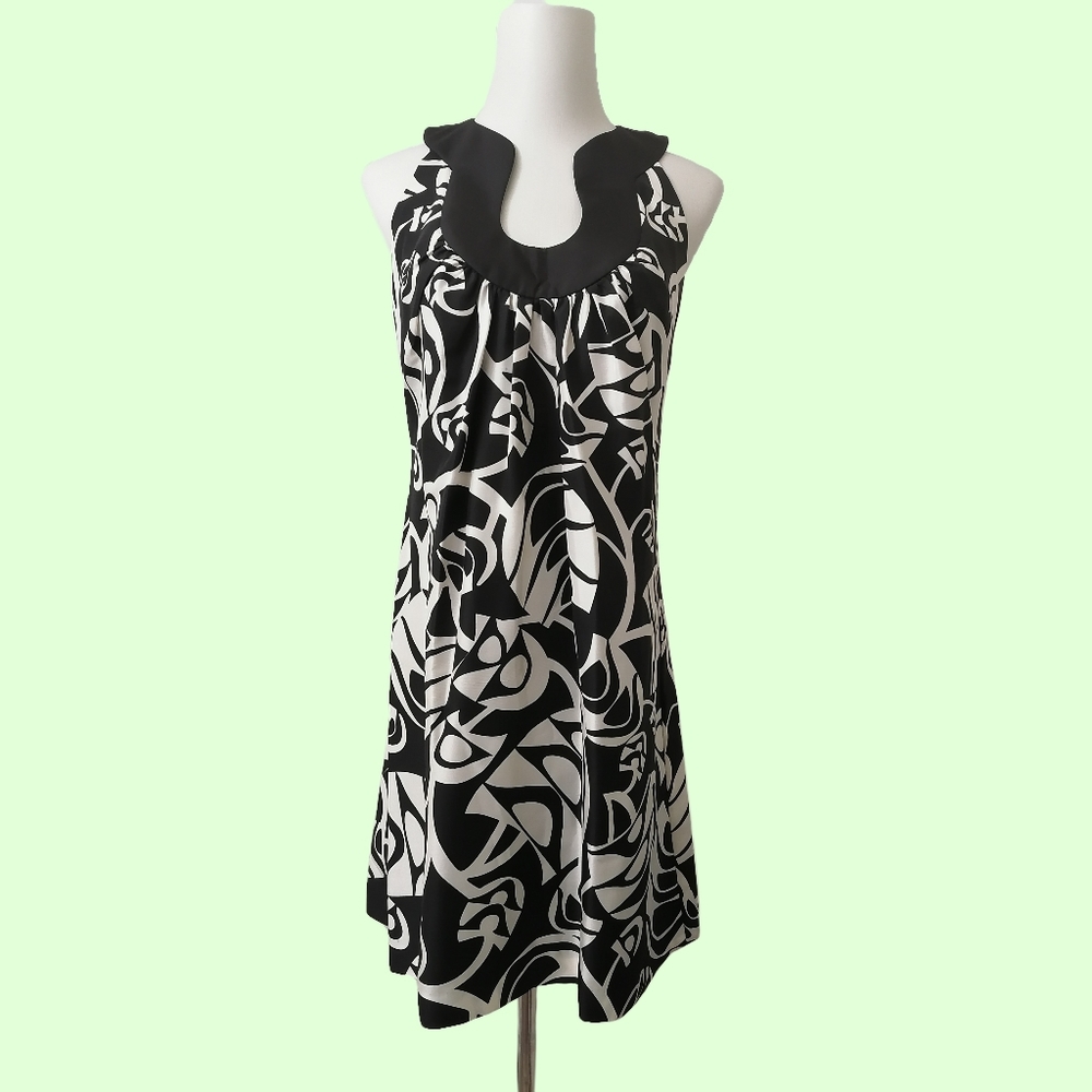 sz:0, black white silk dress